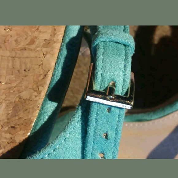 JUSTFAB Kenzie Wedge - size 9 - TEAL - Picture 3 of 7